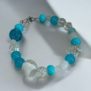 Chic Blues and Clear Quartz Beaded Bracelet